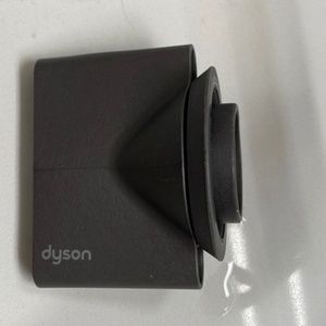 Dyson supersonic styling concentrator attachment